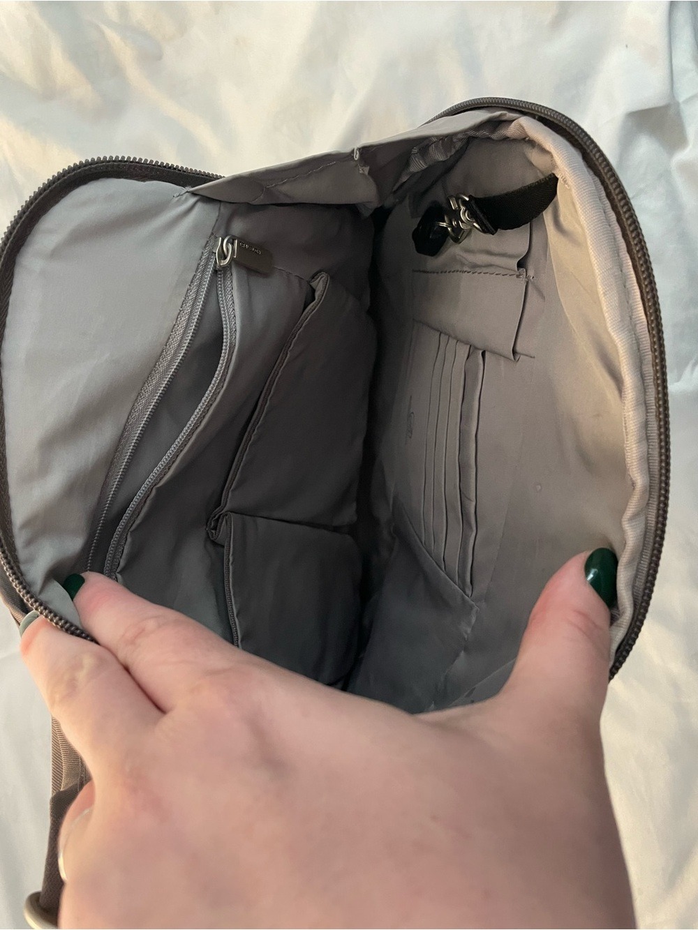 Travelon Anti-Theft Brown Crossbody Sling Bag with Front Flap Pockets - Picture 5 of 7